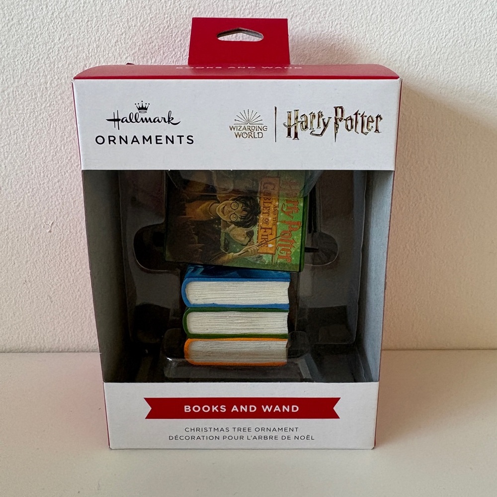 Hallmark Keepsake Ornament Harry Potter Books & Wand